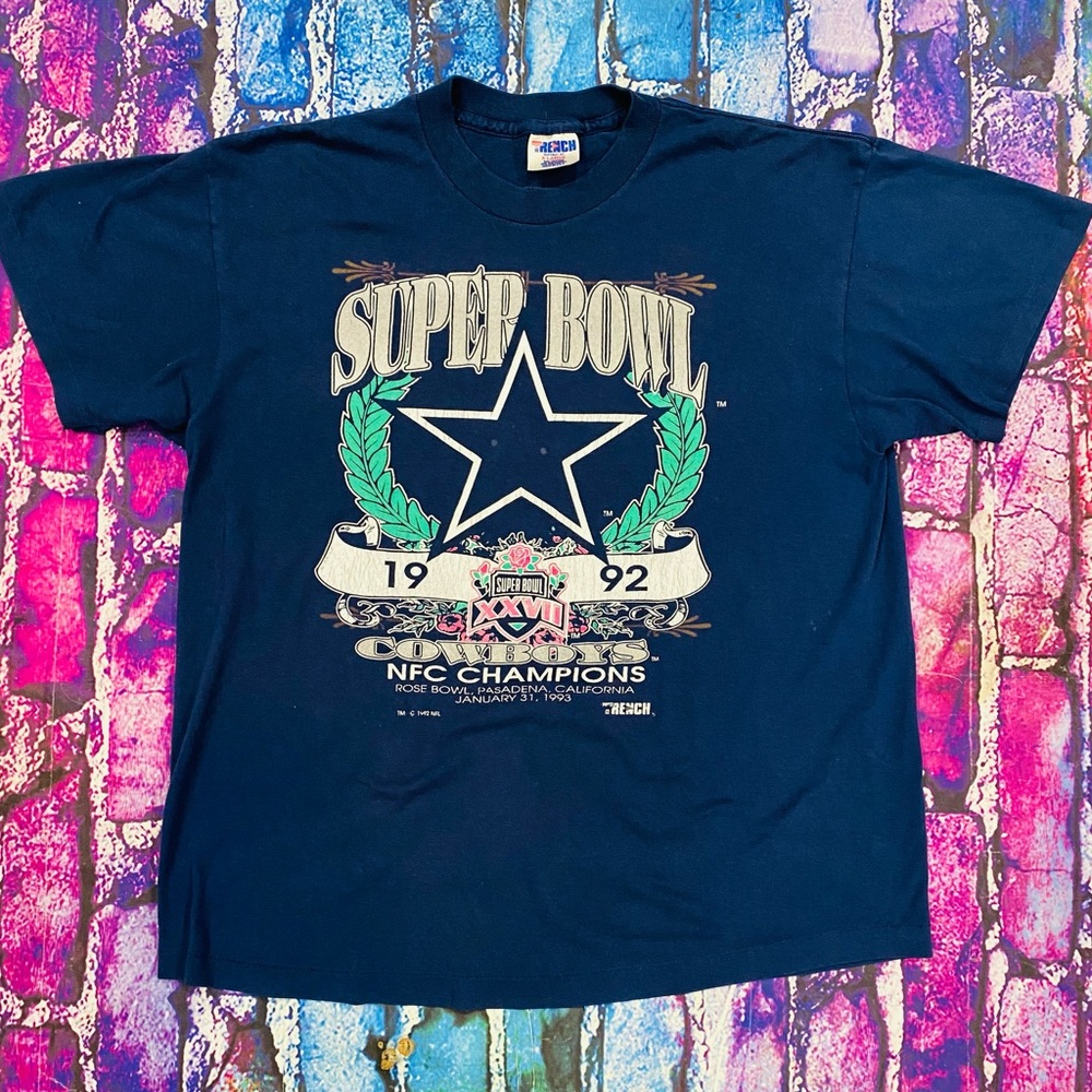 Vintage 1992 Dallas Cowboys T-Shirt Mens XI SB
XXVII Trench Made in USA